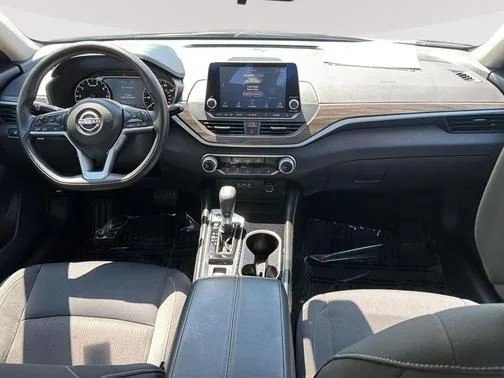 Certified 2023 Nissan Altima 2.5 SV AWD/4WD image 9
