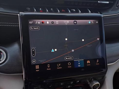 Used 2021 Jeep Grand Cherokee L Overland w/ Luxury Tech Group IV image 4