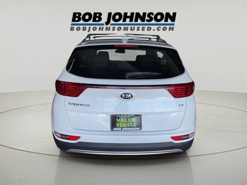 Used 2019 Kia Sportage EX w/ EX Sport Appearance Package AWD/4WD image 6