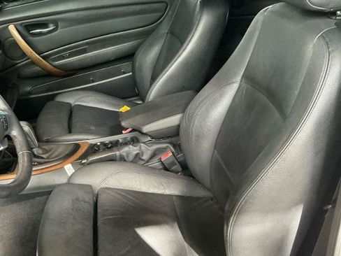 Used 2009 BMW 128i Convertible RWD image 8