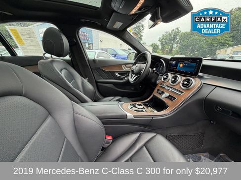 Used 2019 Mercedes-Benz C 300 4MATIC Sedan image 11