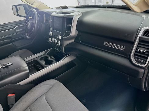 Used 2019 RAM 1500 Big Horn AWD/4WD image 31
