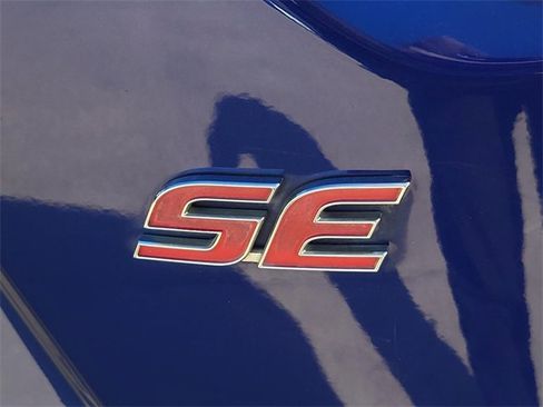 Used 2020 Toyota Corolla SE image 5