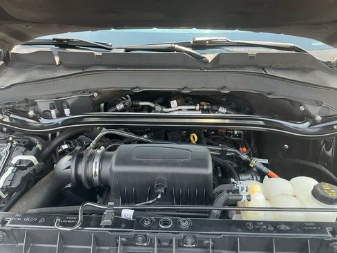 Certified 2022 Ford Explorer Limited w/ Limited Technology Package RWD image 25