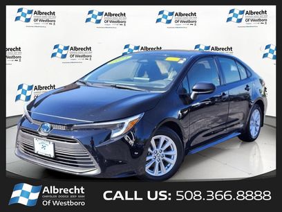 Used 2024 Toyota Corolla LE w/ LE Convenience Package
