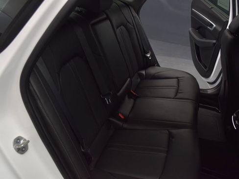 Used 2025 Hyundai Sonata Limited image 23