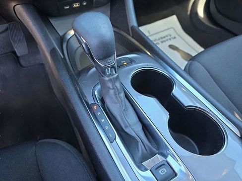 Used 2024 Chevrolet Malibu LT image 21