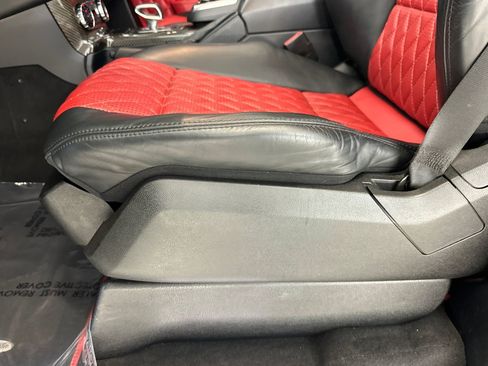 Used 2017 Mercedes-Benz G 63 AMG 4MATIC image 13