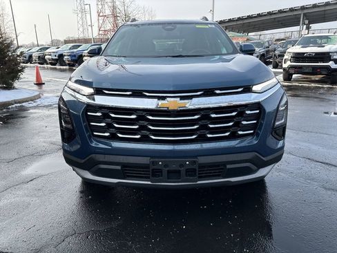 New 2026 Chevrolet Equinox LT w/ Convenience Package II image 3