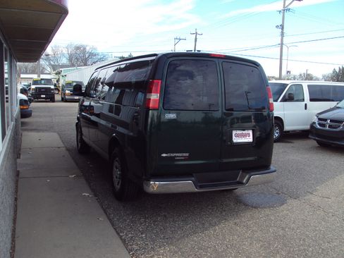 Used 2014 Chevrolet Express 1500 LT w/ LT Preferred Equipment Group image 5