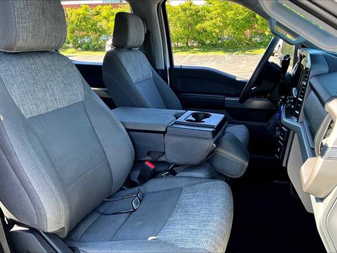 Used 2022 Ford F150 XLT w/ XTR Package image 11