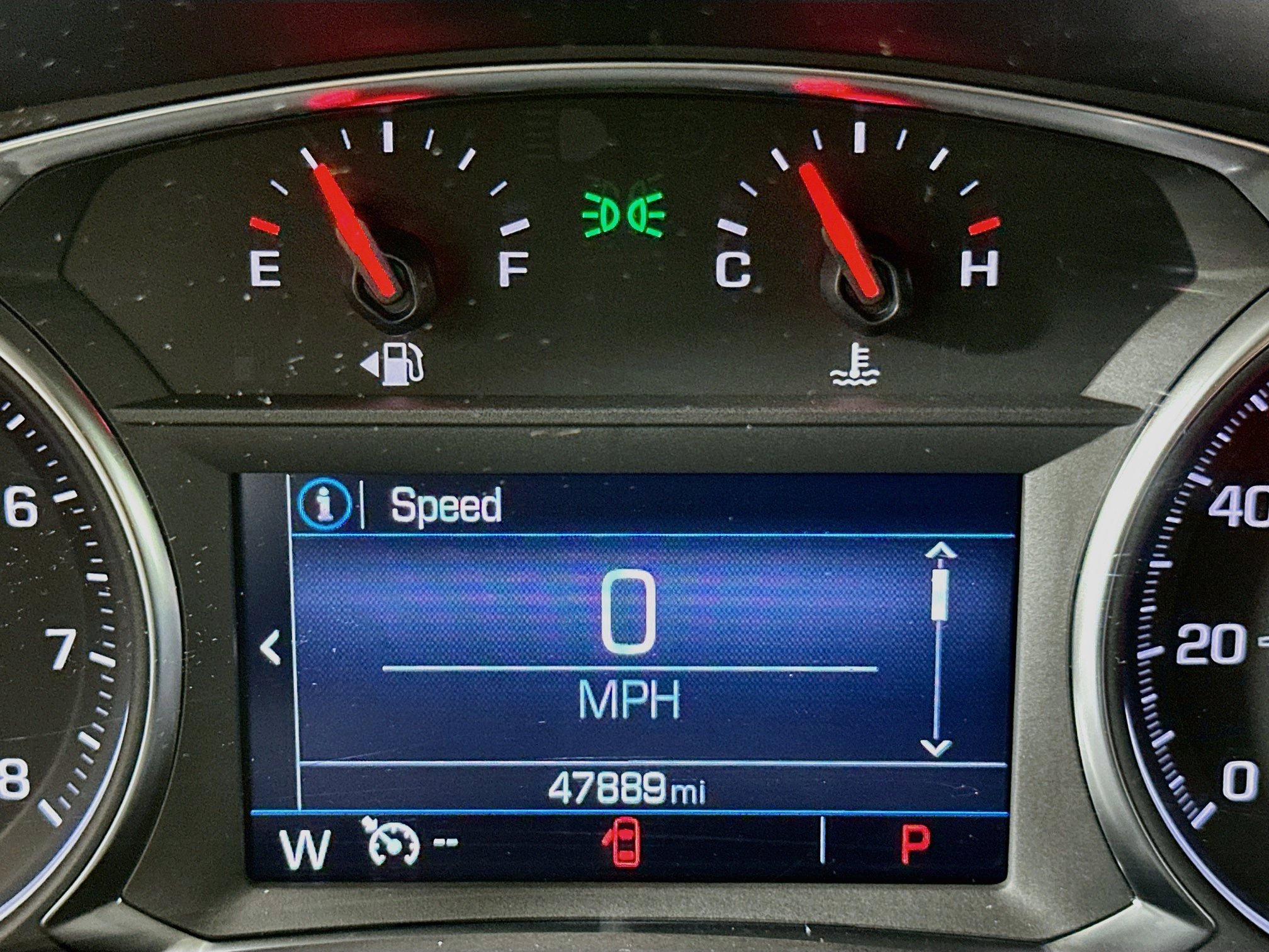 Used 2024 GMC Terrain SLE AWD/4WD image 17