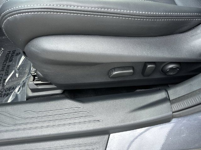 Certified 2025 Subaru Legacy Limited AWD/4WD image 12