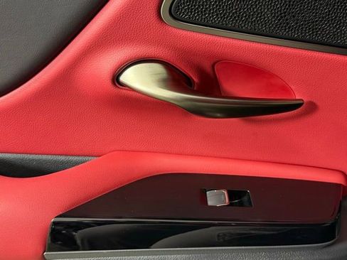 Used 2024 Lexus ES 300h F Sport image 26