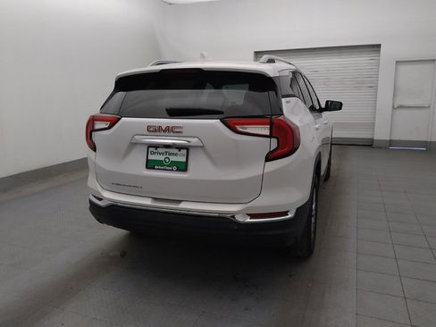 Used 2022 GMC Terrain SLT w/ Tech Package image 7