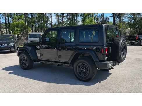 Used 2021 Jeep Wrangler Unlimited Sport AWD/4WD image 6