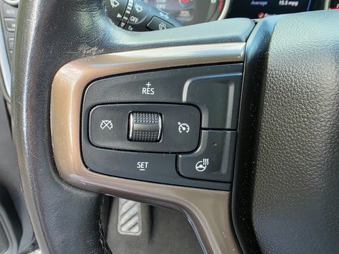 Used 2019 Chevrolet Silverado 1500 High Country w/ Z71 Off-Road Package image 21