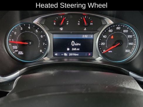 Used 2024 Chevrolet Equinox LT FWD image 41