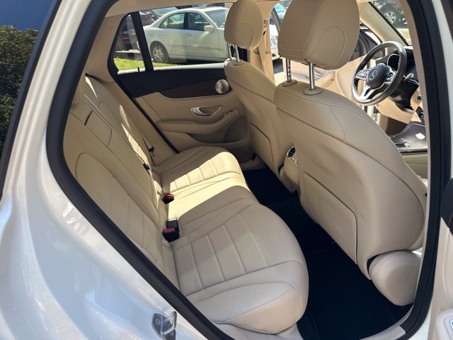 Used 2020 Mercedes-Benz GLC 300 image 15