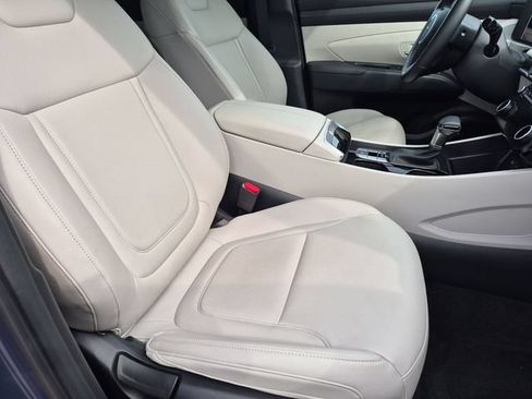 Certified 2025 Hyundai Tucson SEL AWD/4WD image 18