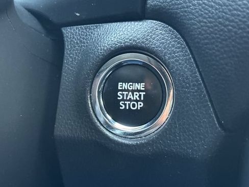 Used 2024 Toyota RAV4 XLE FWD image 25