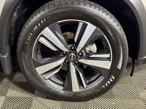 Used 2023 Nissan Rogue Platinum w/ Platinum Premium Package AWD/4WD image 24