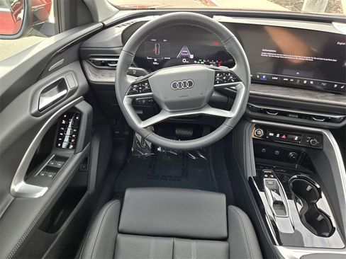 New 2025 Audi Q5 Premium Plus image 13
