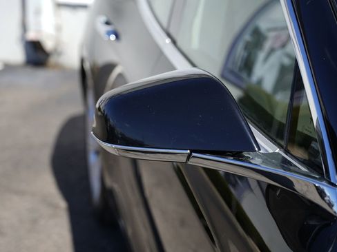 Used 2018 Tesla Model S 100D image 11