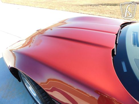 Used 1987 Chevrolet Corvette Coupe image 8