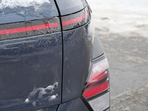 Certified 2025 Hyundai Kona SEL image 17