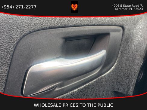 Used 2023 Dodge Charger SXT RWD image 19