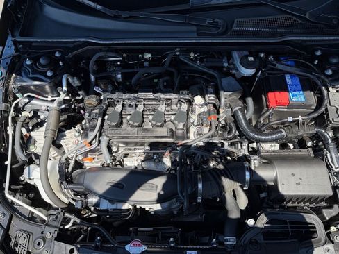 Used 2024 Honda Civic Sport Touring image 30