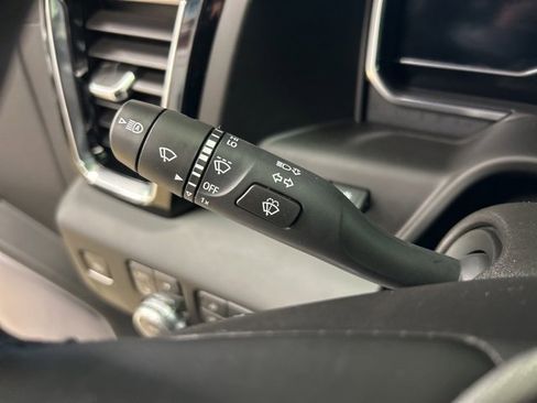 Used 2025 GMC Sierra 3500 Denali w/ Denali Reserve Package image 22