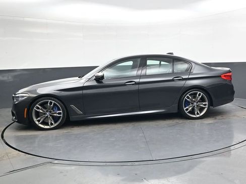 Used 2018 BMW M550i xDrive image 9