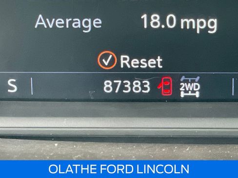 Used 2019 GMC Sierra 1500 SLT w/ SLT Premium Plus Package image 18