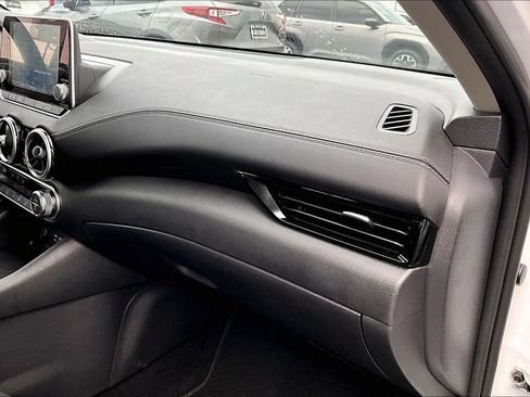 Used 2025 Nissan Sentra SV w/ All-Weather Package FWD image 19