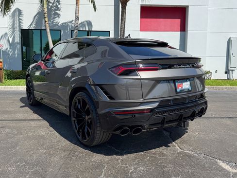 Used 2024 Lamborghini Urus S image 15