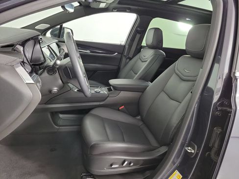 Used 2023 Cadillac XT5 Premium Luxury w/ Technology Package AWD/4WD image 18
