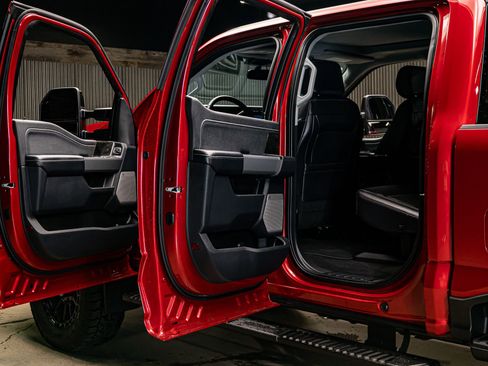 Used 2024 Ford F250 Lariat w/ Lariat Ultimate Package image 28