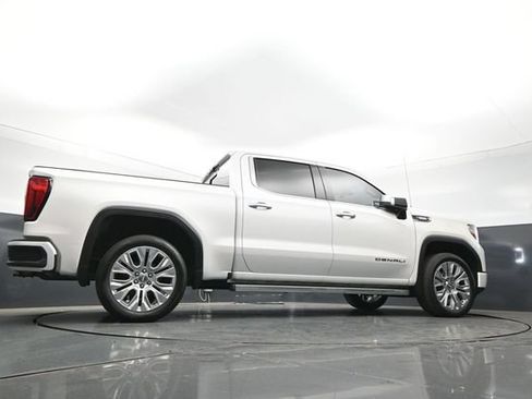 Used 2021 GMC Sierra 1500 Denali w/ Denali Ultimate Package AWD/4WD image 29
