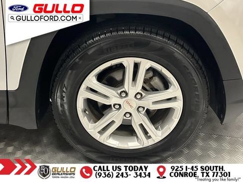 Used 2022 GMC Terrain SLE w/ Driver Convenience Package FWD image 30