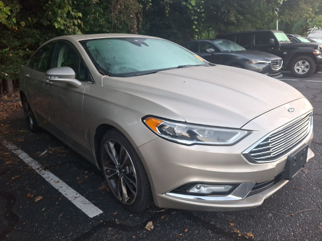 Used 2017 Ford Fusion Titanium FWD image 3