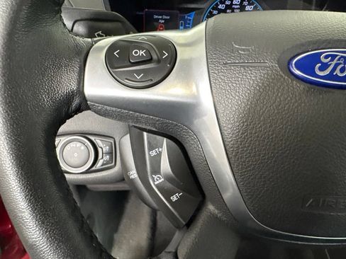 Used 2015 Ford C-MAX SEL w/ Equipment Group 302A FWD image 18