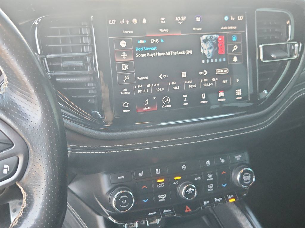 Used 2021 Dodge Durango SRT w/ Technology Group AWD/4WD image 24
