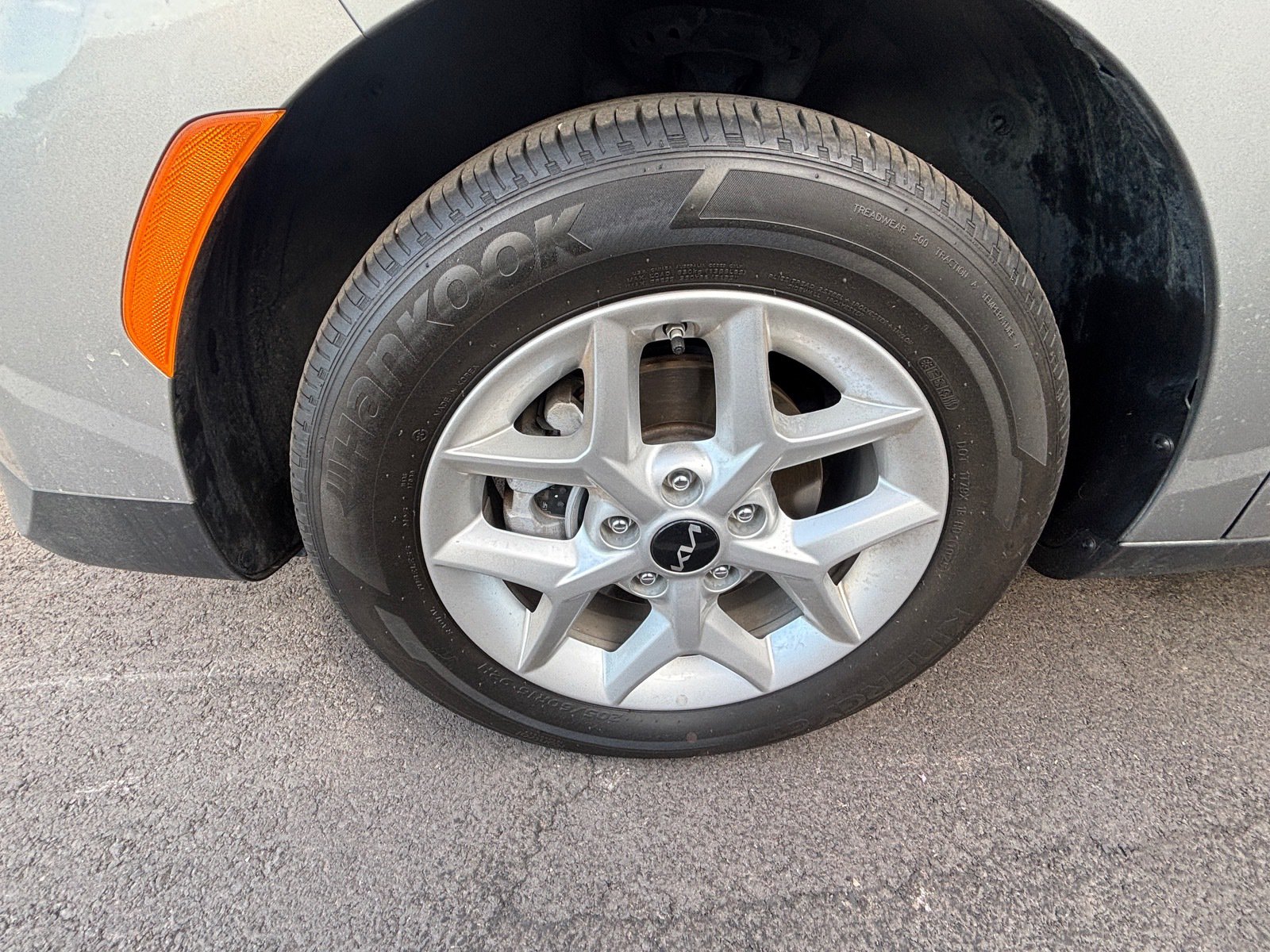 Certified 2025 Kia Soul S FWD image 6