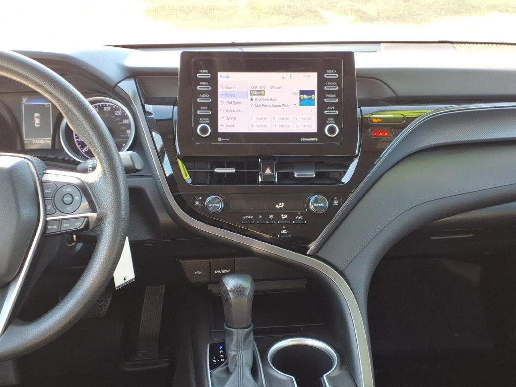 Used 2023 Toyota Camry LE FWD image 16