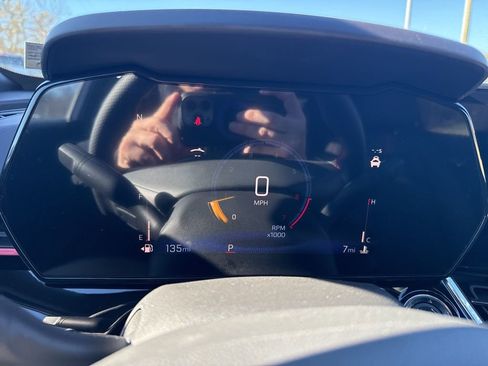 New 2026 Chevrolet Trax RS w/ Sunroof Package image 11