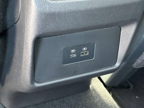 Used 2023 Nissan Rogue SV w/ SV Premium B Package AWD/4WD image 11