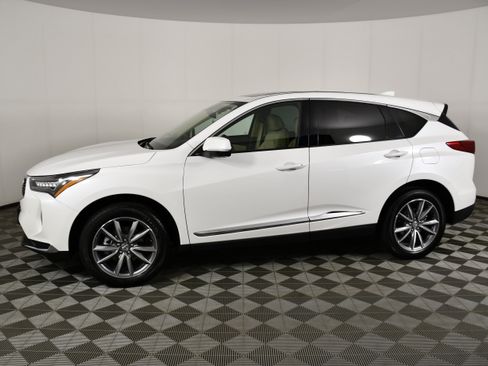 Certified 2024 Acura RDX SH-AWD w/ Technology Package image 9