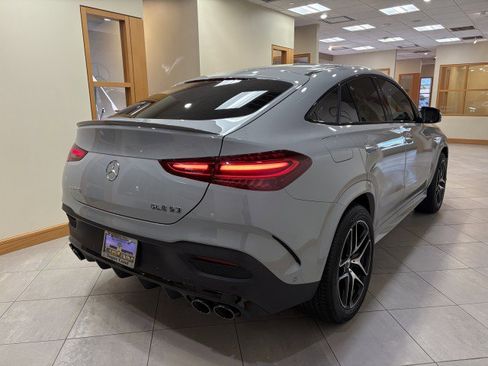 New 2026 Mercedes-Benz GLE 53 AMG 4MATIC Coupe image 5